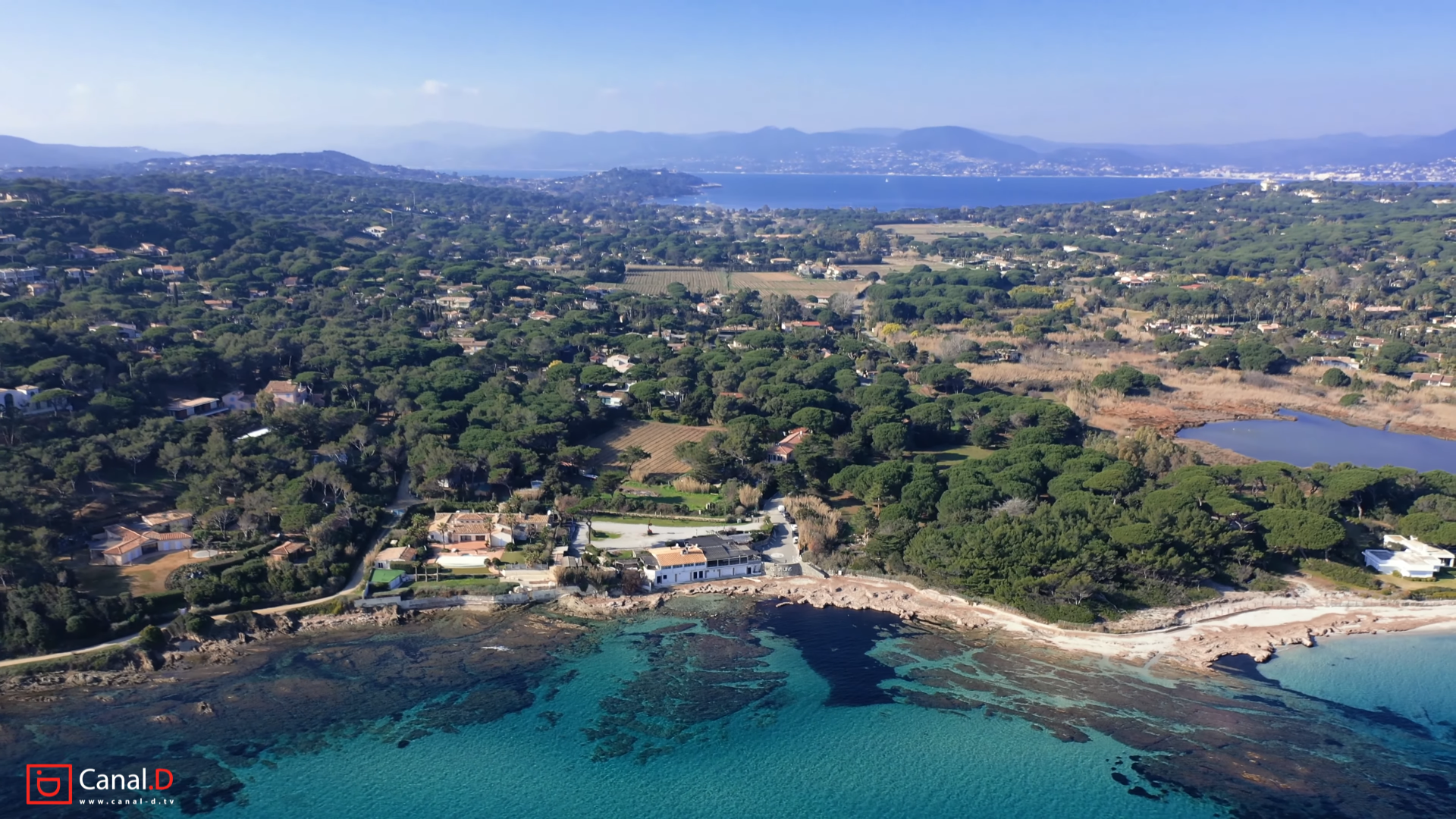 Saint-Tropez : Survoler la plage des Salins